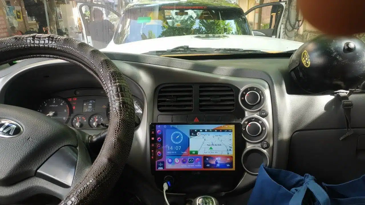 Camera Lùi Xe Tải tích hợp Màn Hình Giải Trí Android