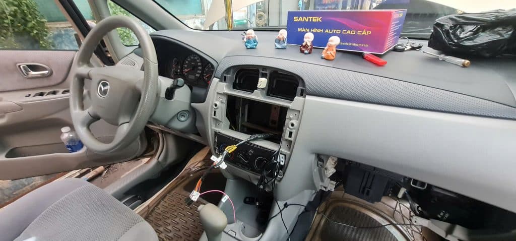 Lắp định vị ô tô mazda