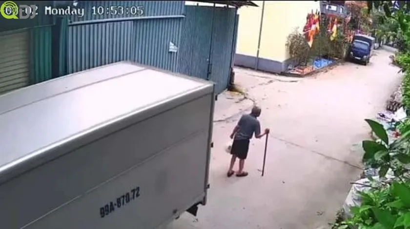 Điểm mù xe tải